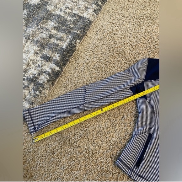 Lululemon Forme Jacket Gingham Blue Check Zip Front Size 2 - Picture 14 of 16